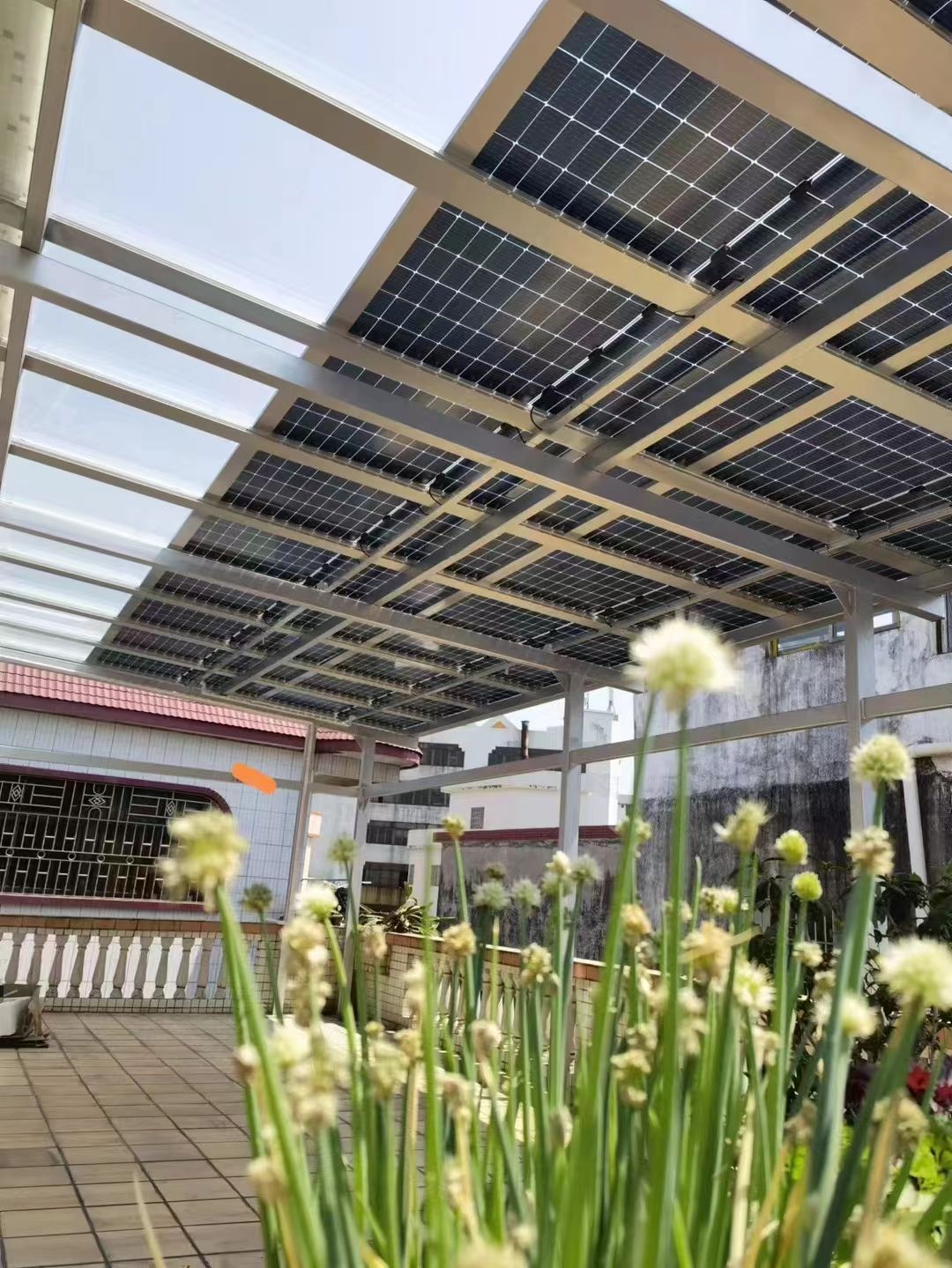 枝江别墅家用屋顶太阳能发电系统安装
